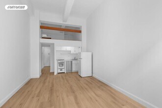 352 E 62nd St in New York, NY - Building Photo - Building Photo