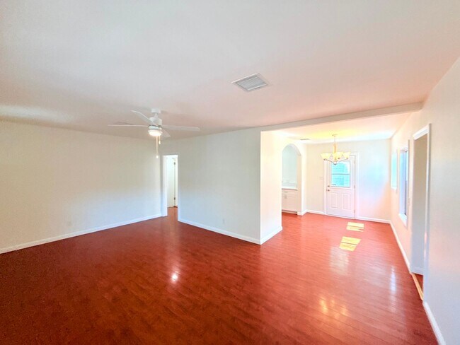 2723 Ballard St in Los Angeles, CA - Building Photo - Building Photo