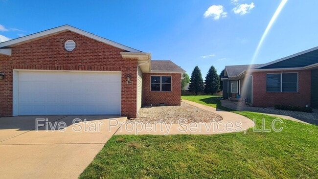 property at 1406 School House Ln