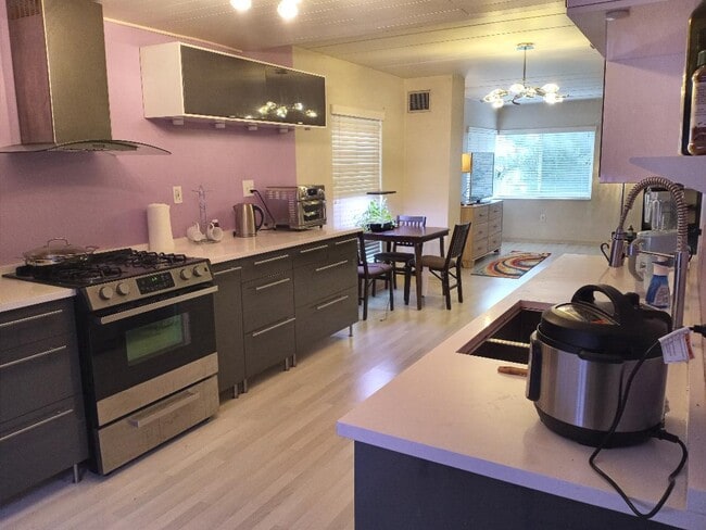 5 Bayard Rd, Unit 1 in Pittsburgh, PA - Building Photo - Building Photo