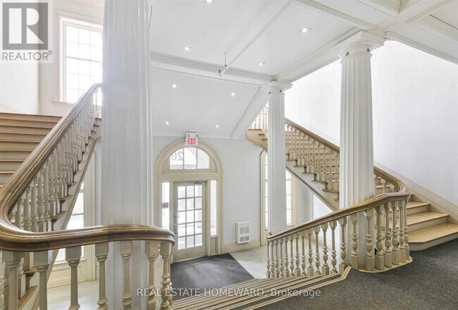 201 Carlaw Ave in Toronto, ON - Building Photo - Building Photo