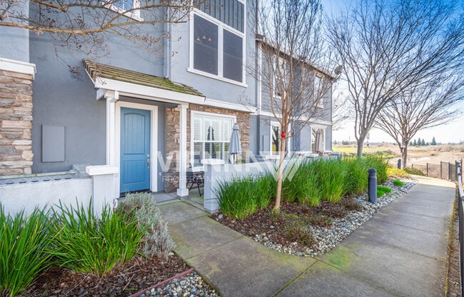 6216 Lonetree Blvd in Rocklin, CA - Building Photo - Building Photo