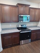 174 Innis Brk Cir in Cartersville, GA - Building Photo - Building Photo