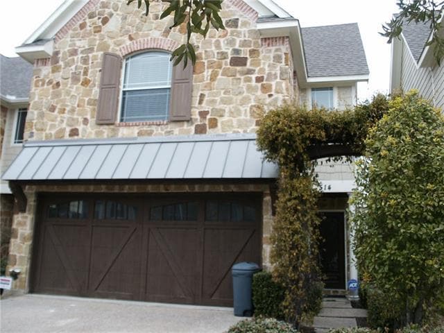 property at 514 Heath Ln