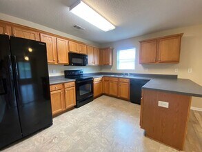 420 Bridgewater Way in Athens, GA - Building Photo - Building Photo