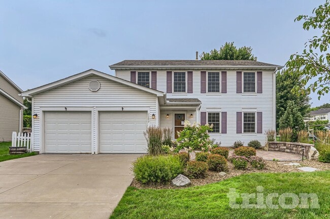 2202 Marilyn Ave in Eagan, MN - Building Photo - Building Photo