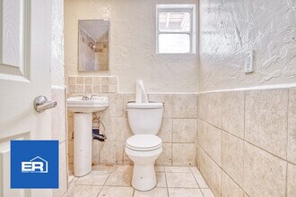 3543 W Grant St-Unit -B in Phoenix, AZ - Building Photo - Building Photo