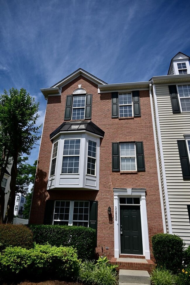 property at 11850 Chelton Ridge Ln