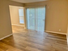 2043 Sierra Rd in Concord, CA - Building Photo - Building Photo