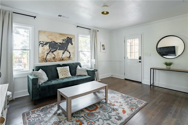 484 Glenwood Pl SE in Atlanta, GA - Building Photo - Building Photo