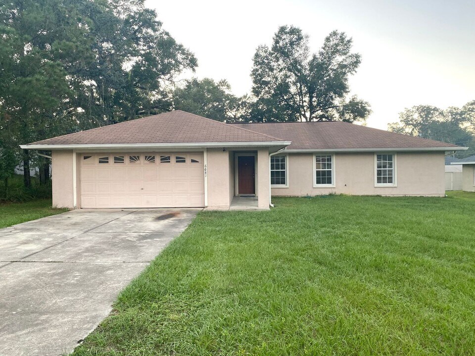 6682 Hemlock Rd in Ocala, FL - Building Photo