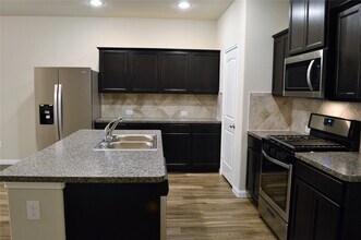 3722 Bright Moon Ct in Park Row, TX - Building Photo - Building Photo