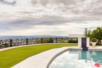 1630 Carla Ridge in Beverly Hills, CA - Building Photo - Building Photo