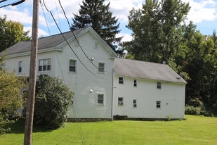 535 Old State Route 22 Apartments