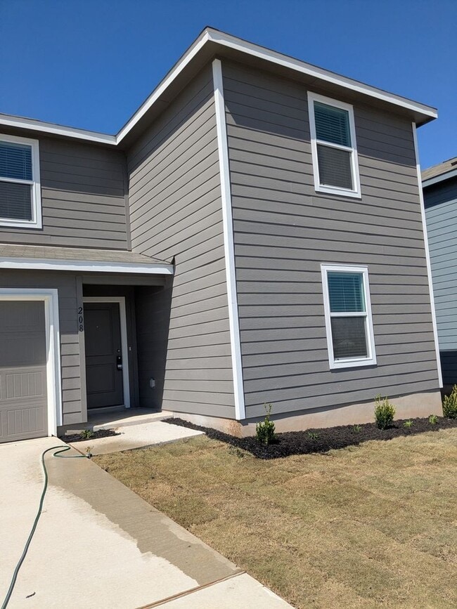 208 Dragonfly Park in Hutto, TX - Foto de edificio - Building Photo