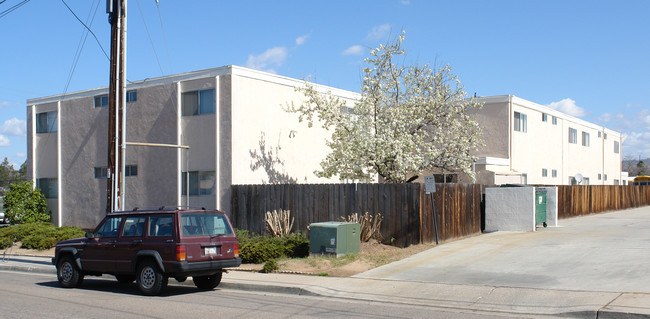 633 Park Ave in El Cajon, CA - Building Photo - Building Photo