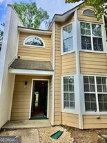 3261 Long Iron Pl in Lawrenceville, GA - Building Photo