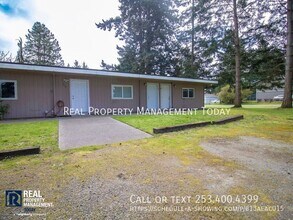 7619 Douglas St W in Tacoma, WA - Building Photo - Building Photo