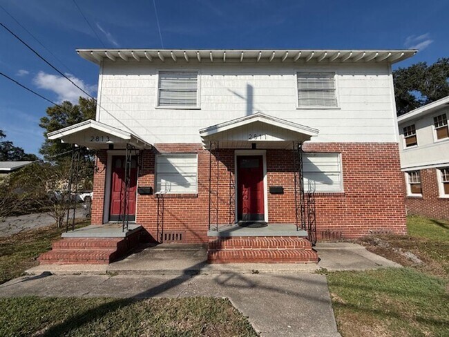 property at 2811 College St