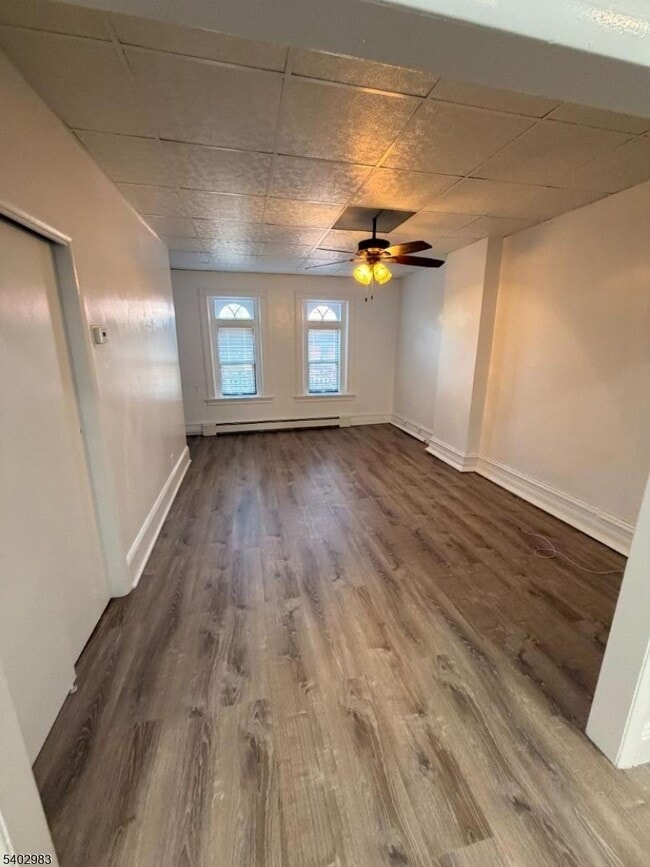 60 James St in Newark, NJ - Building Photo - Building Photo