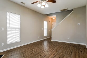 4449 Snowcrest Ln in Raleigh, NC - Building Photo - Building Photo