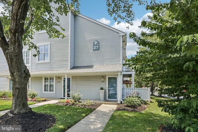 property at 2706 Wimbledon Way