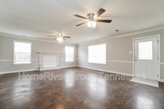 2775 Ashbriar Dr in Horn Lake, MS - Building Photo - Building Photo