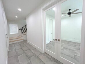 2122 Blalock Rd in Houston, TX - Building Photo - Building Photo