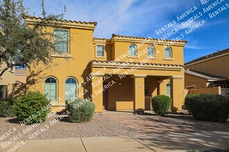2134 S Seton Ave in Gilbert, AZ - Foto de edificio - Building Photo