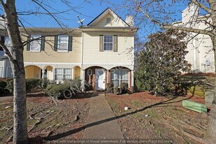 27 Timber Ridge Dr in Cartersville, GA - Building Photo