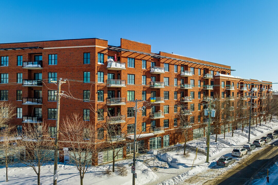 5610 Briand Rue in Montréal, QC - Building Photo