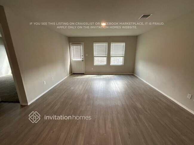 7411 Avila Vis in San Antonio, TX - Building Photo - Building Photo