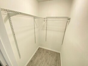 608 Orange Dr in Altamonte Springs, FL - Building Photo - Building Photo