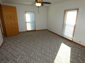 137 N Wacouta Ave in Prairie Du Chien, WI - Building Photo - Building Photo