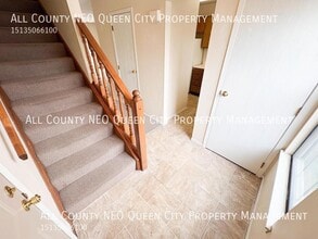 2745 Brookshire Ln in Miamisburg, OH - Building Photo - Building Photo