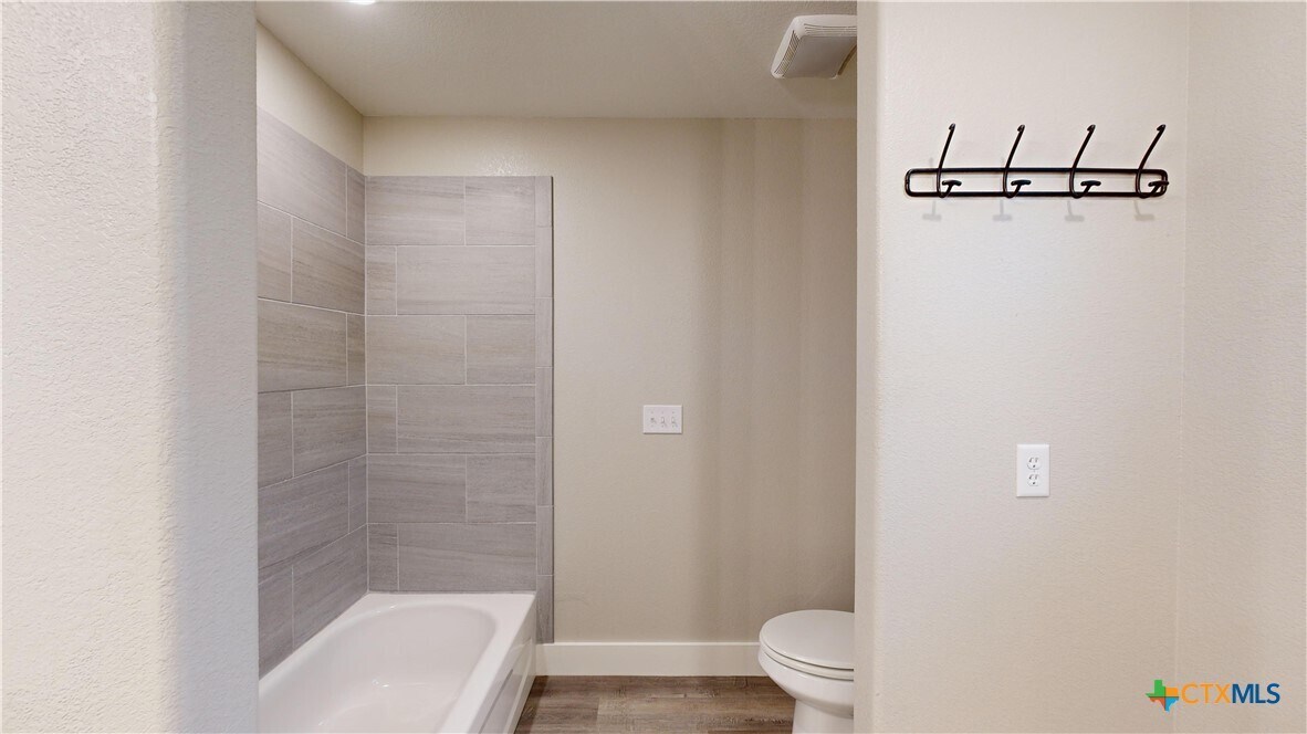 1302 Linda Spur in Killeen, TX - Building Photo