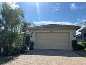 11826 SW Brighton Falls Dr in Port St. Lucie, FL - Building Photo - Building Photo