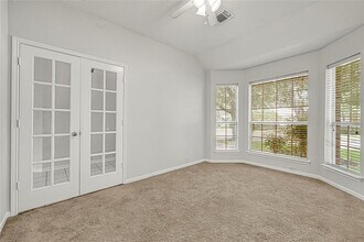 7530 Broken Oak Ln in Sugar Land, TX - Building Photo - Building Photo