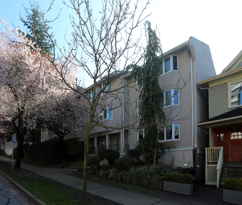 1424 Comox St in Vancouver, BC - Building Photo