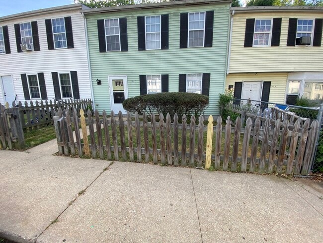 property at 417 Patuxent Ct