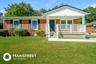 4220 Buxton Dr in Louisville, KY - Building Photo