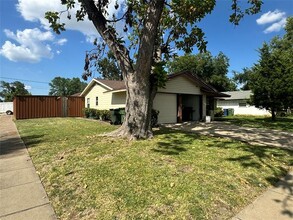 1621 McDonald Dr in Garland, TX - Building Photo - Building Photo