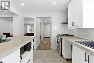 289 Strathearne Ave in Hamilton, ON - Building Photo - Building Photo