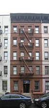 325 E 83rd Street in New York, NY - Building Photo - Building Photo