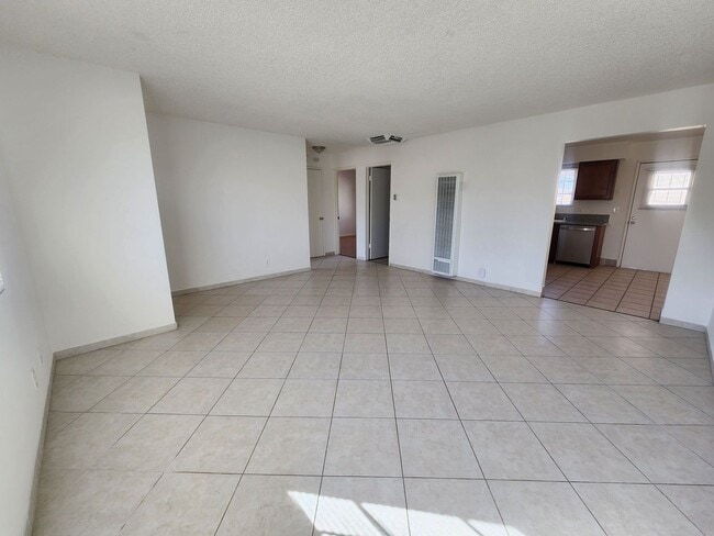 74036 Joshua Dr in Twentynine Palms, CA - Building Photo - Building Photo