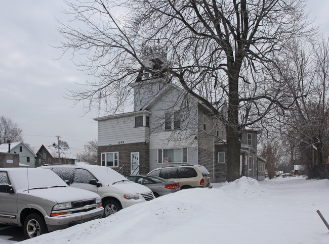 1259 Lyell Ave in Rochester, NY - Building Photo - Building Photo