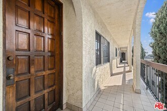 818 6th St in Santa Monica, CA - Building Photo - Building Photo