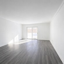 54 Crystal Hill Dr in Pomona, NY - Building Photo - Building Photo