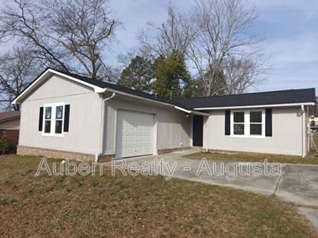 property at 3515 Biltmore Pl