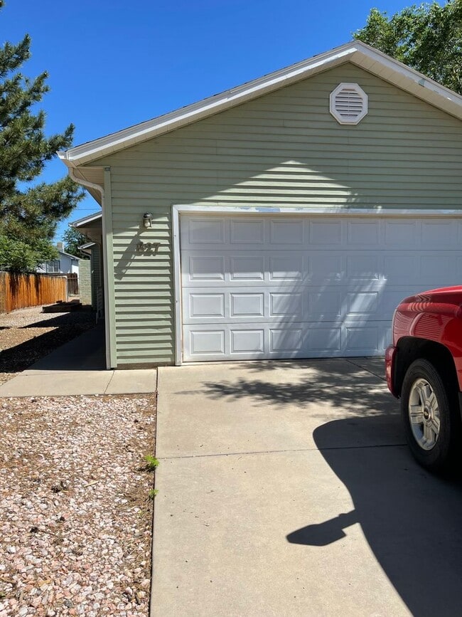 property at 827 Beech Ave
